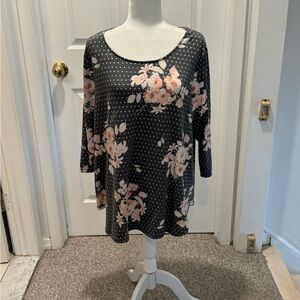 Rose & Olive Black Floral Blouse